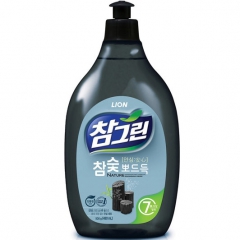 CJ Lion Chamgreen Kangwon Pine Charcoal Средство для мытья посуды и овощей с углем 480мл